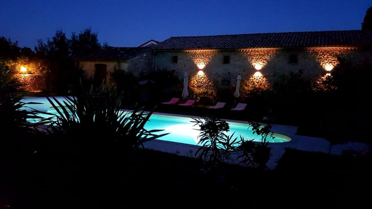 Gite Mon Paradis Vallon-Pont-dʼArc Exterior foto